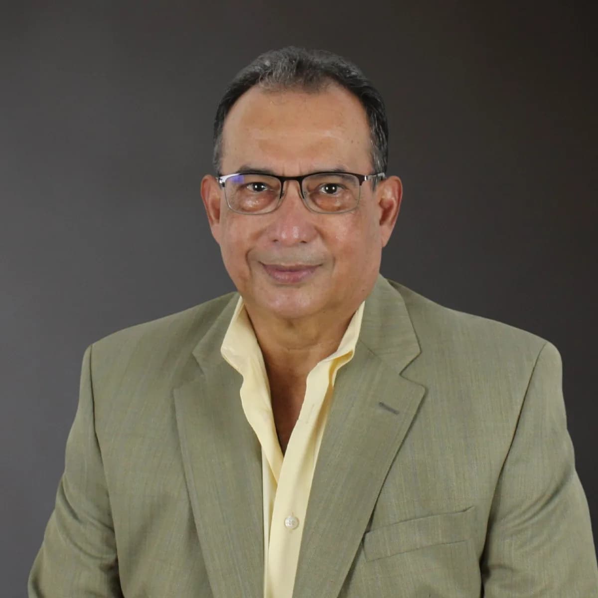 Charlie Ramirez, REALTOR, Bilingual