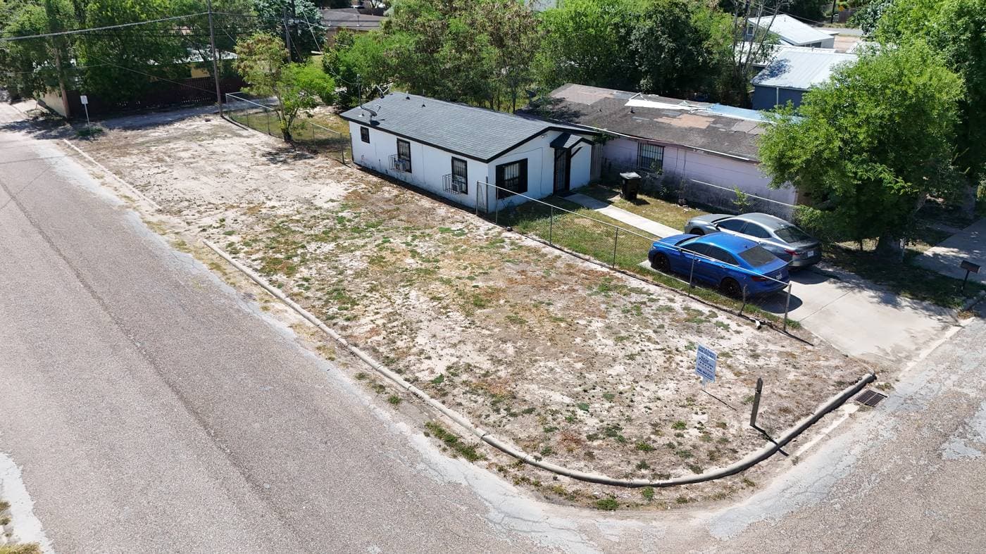 118 Kansas, Weslaco, TX